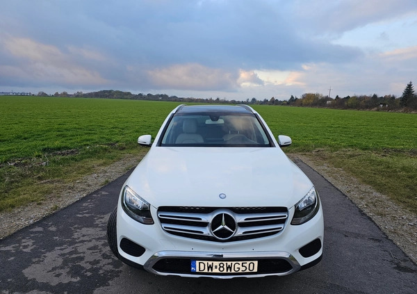 Mercedes-Benz GLC cena 105000 przebieg: 150000, rok produkcji 2017 z Wrocław małe 46
